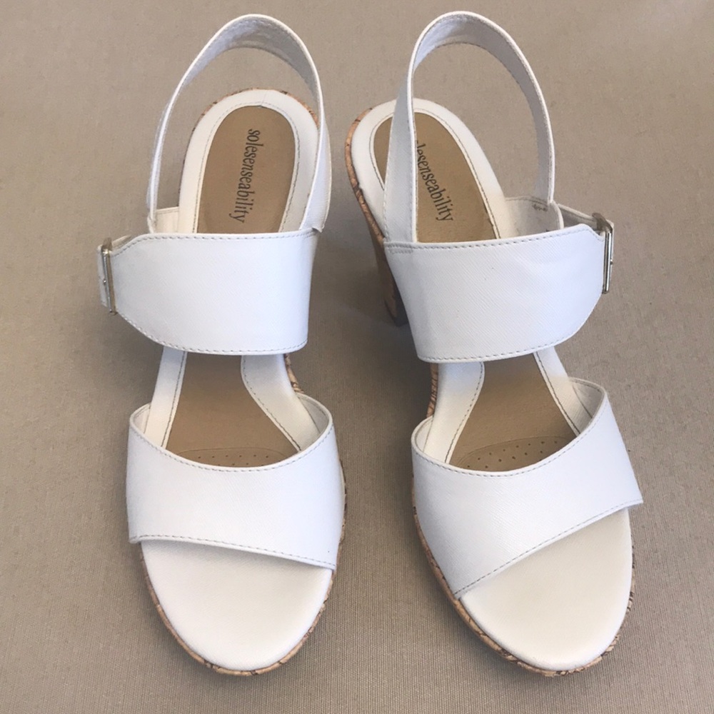 Super comfortable Solesenseability sandals
